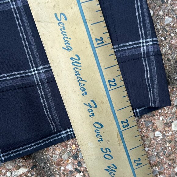 Nike Golf Shorts Plaid Men Sz 34 - Picture 3 of 6